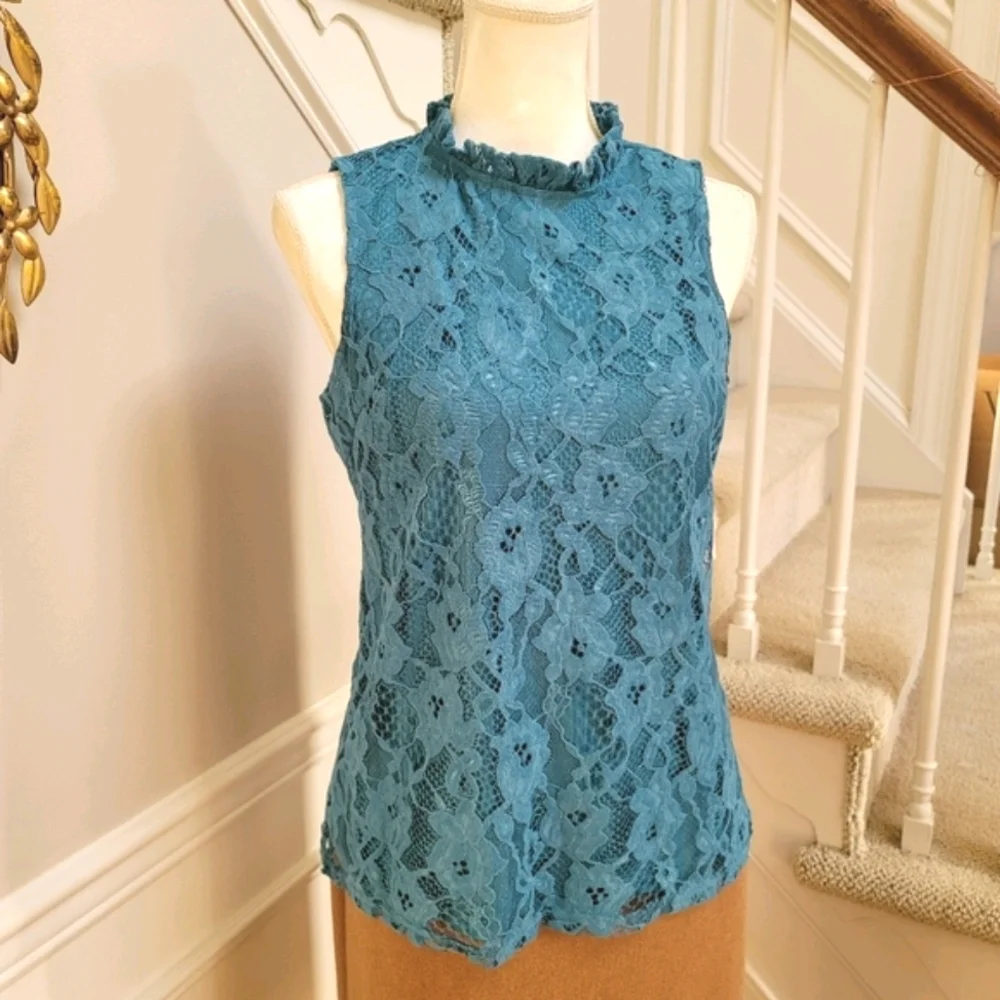 Nanette Lepore signature sleeveless